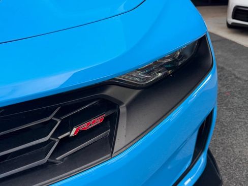 Used 2022 Chevrolet Camaro LT RWD image 4