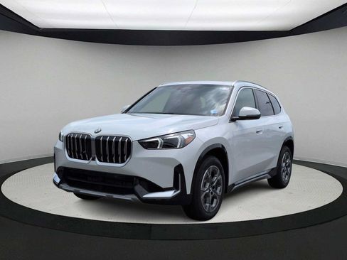 New 2026 BMW X1 xDrive28i w/ Technology Package AWD/4WD image 4