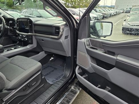 Used 2024 Ford F150 XLT w/ Equipment Group 303A High image 46