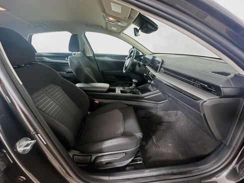 Used 2025 Kia K5 LXS image 29