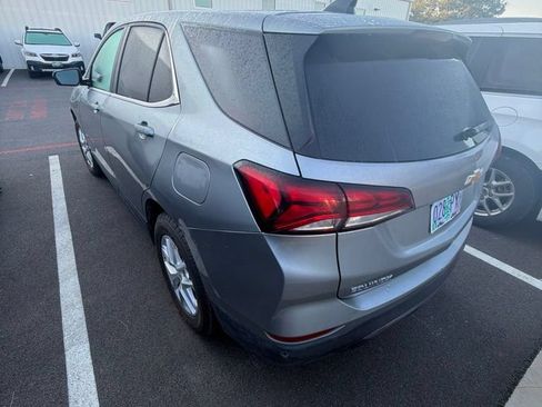 Used 2024 Chevrolet Equinox LT AWD/4WD image 4