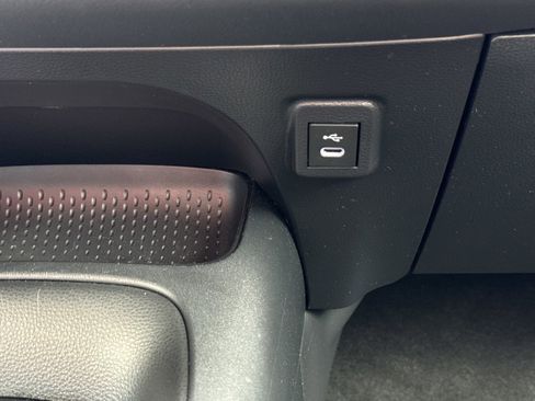 Used 2023 Toyota Corolla LE image 25