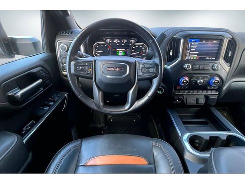 Used 2022 GMC Sierra 3500 AT4 image 9