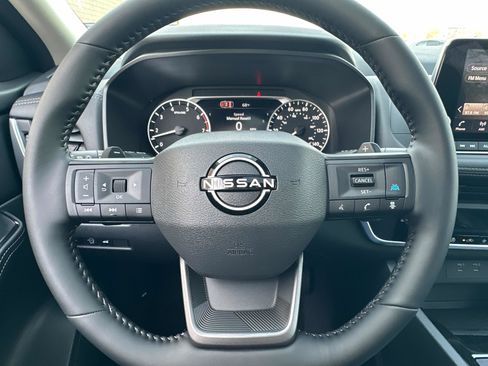 New 2026 Nissan Rogue SV AWD/4WD image 40