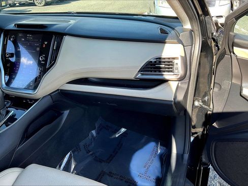 Certified 2022 Subaru Legacy Limited image 17