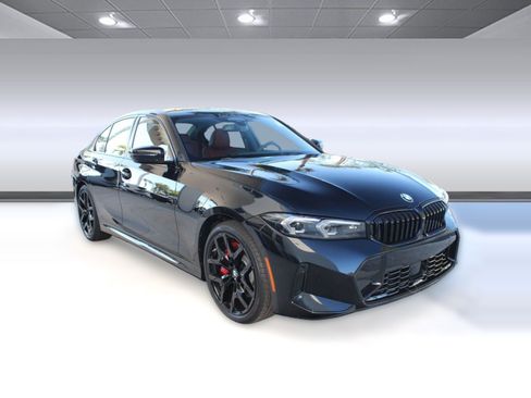 Used 2026 BMW 330i Sedan w/ M Sport Package RWD image 7