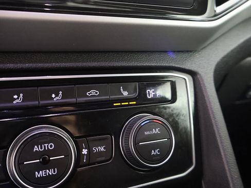 Used 2022 Volkswagen Atlas SE AWD/4WD image 53
