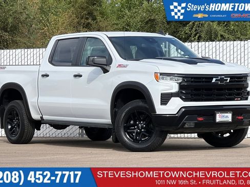 Used 2022 Chevrolet Silverado 1500 LT Trail Boss image 1