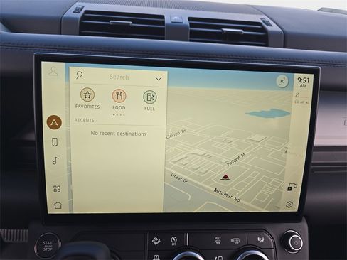 New 2026 Land Rover Defender 110 X-Dynamic SE image 22