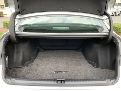 Used 2025 Lexus IS 500 w/ Accessory Package 2 image 34