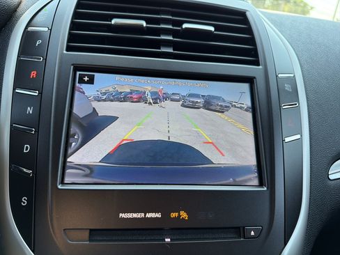 Used 2019 Lincoln MKC Premiere AWD/4WD image 24
