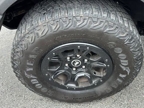 Used 2022 Ford Bronco Wildtrak AWD/4WD image 33
