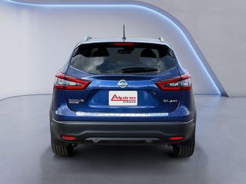 Used 2022 Nissan Rogue Sport SL w/ Premium Package AWD/4WD image 4
