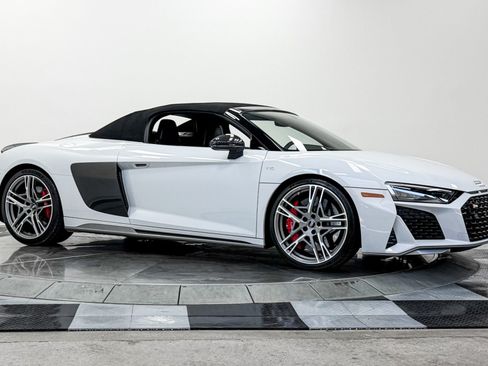 Used 2023 Audi R8 V10 performance w/ Full Leather Package AWD/4WD image 39