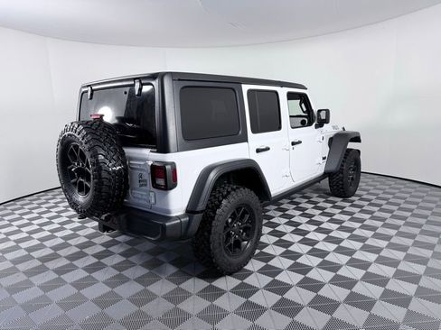 Used 2024 Jeep Wrangler Willys image 6