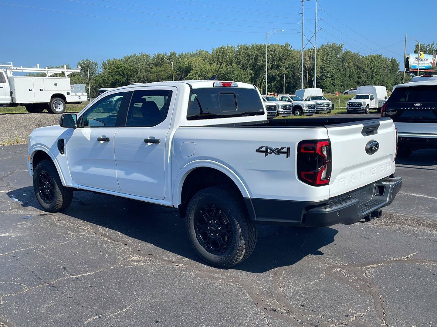 New 2026 Ford Ranger XLT w/ Equipment Group 301A High AWD/4WD image 3