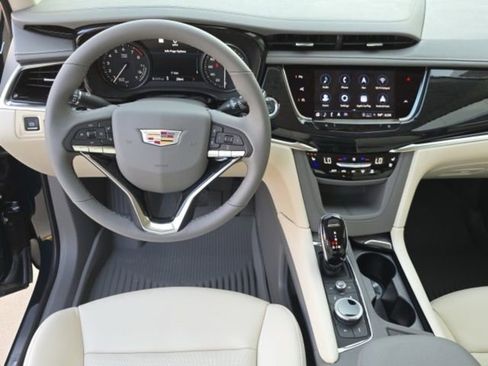 New 2025 Cadillac XT6 Premium Luxury w/ Technology Package image 20