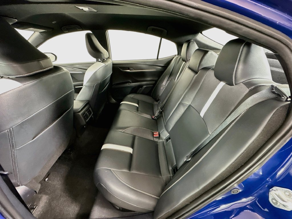 Used 2025 Toyota Camry SE FWD image 24