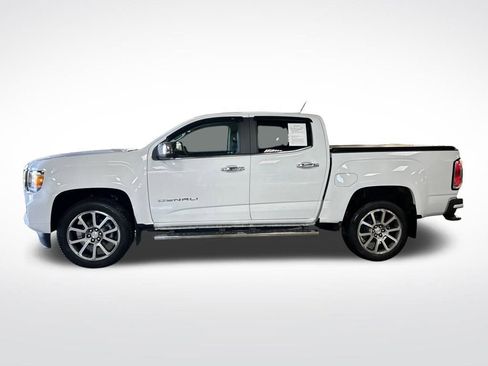 Certified 2022 GMC Canyon Denali image 2