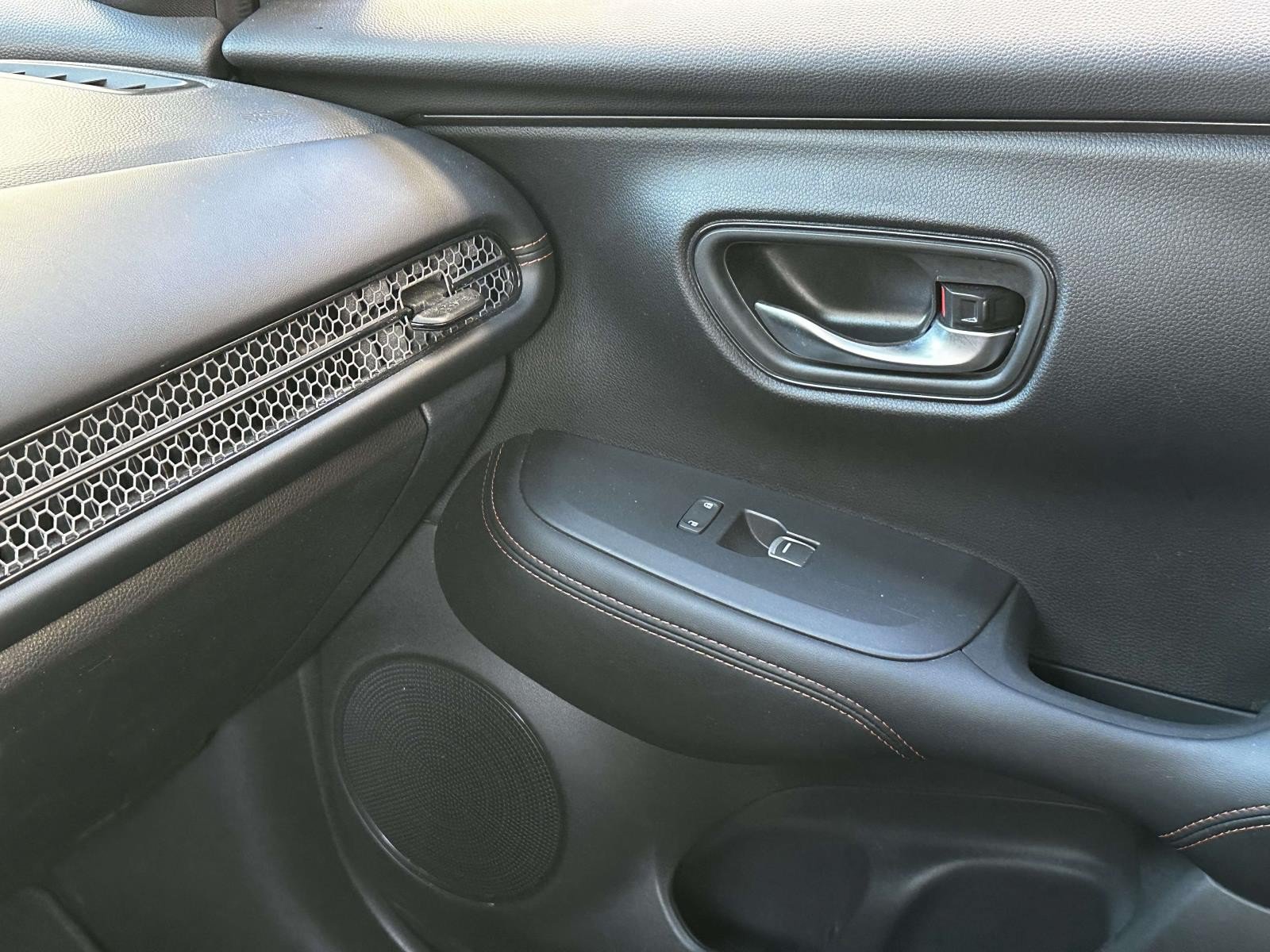 Used 2025 Honda HR-V Sport image 26