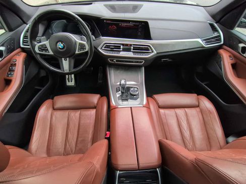 Used 2022 BMW X5 xDrive40i w/ M Sport Package AWD/4WD image 16