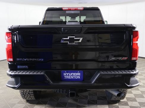 Used 2026 Chevrolet Silverado 2500 ZR2 w/ Snow Plow Prep/Camper Package AWD/4WD image 16