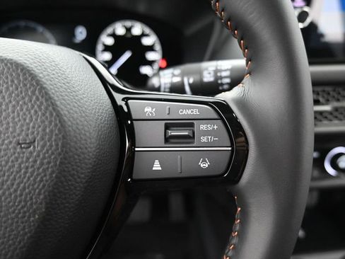 New 2026 Honda HR-V Sport image 17