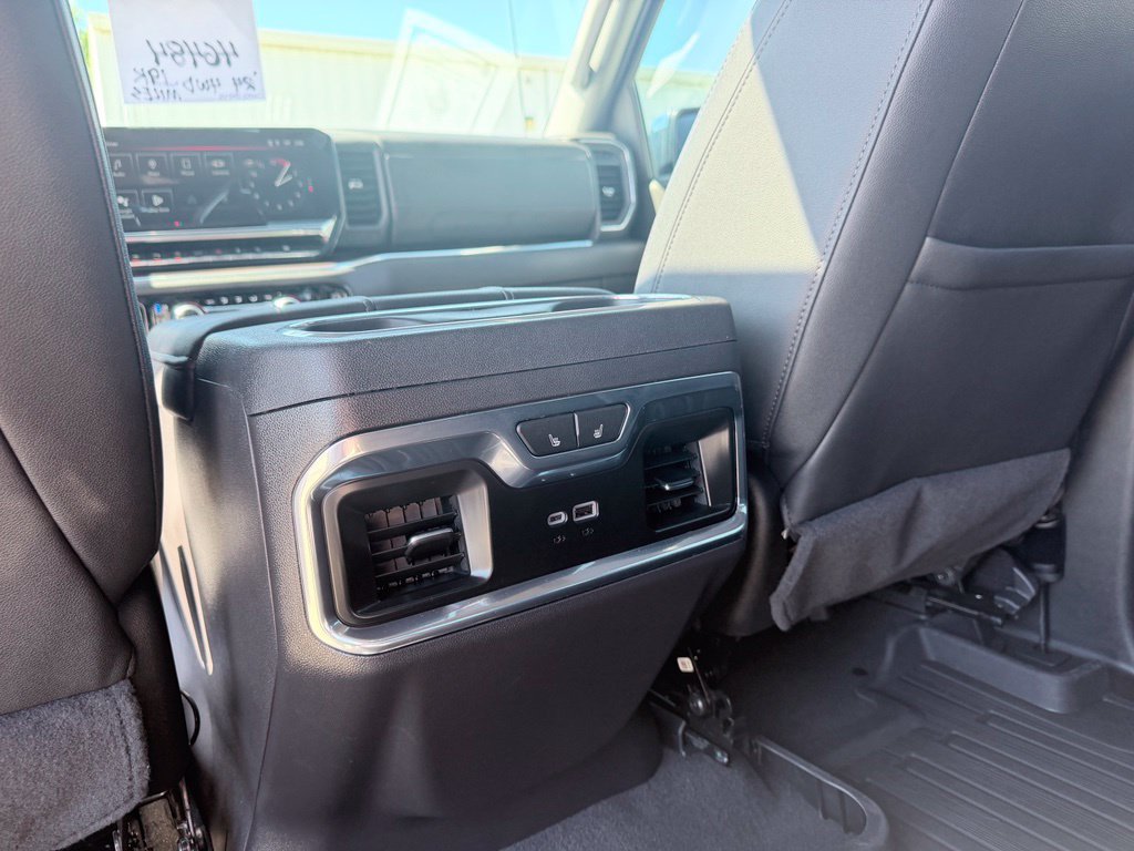Used 2024 GMC Sierra 1500 SLT AWD/4WD image 18