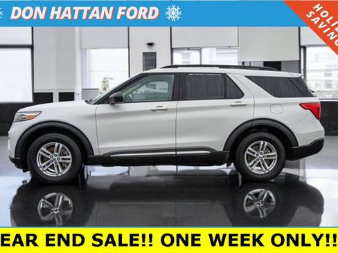 Used 2020 Ford Explorer XLT w/ Equipment Group 202A image 2