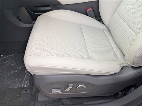 New 2026 Hyundai Santa Fe SEL w/ Tow & Go Package FWD image 4