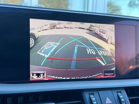 Used 2019 Lexus ES 300h w/ Premium Package FWD image 23