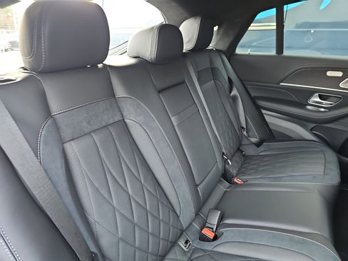 New 2026 Mercedes-Benz GLE 63 AMG S image 12