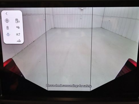 Certified 2024 Ford F250 Platinum image 35