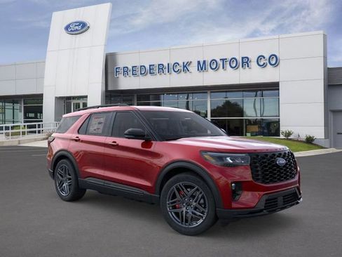 New 2026 Ford Explorer ST image 7
