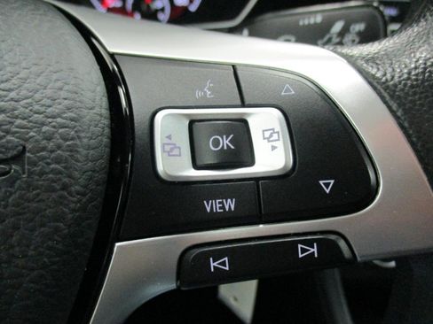 Used 2021 Volkswagen Jetta SE image 22