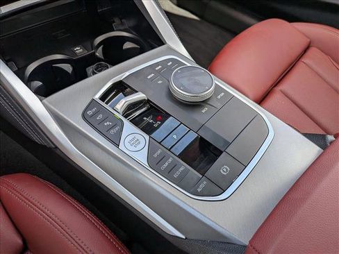 Used 2025 BMW M240i Coupe RWD image 16