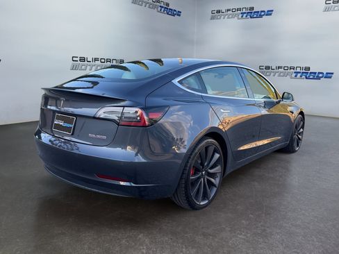 Used 2020 Tesla Model 3 Performance image 5