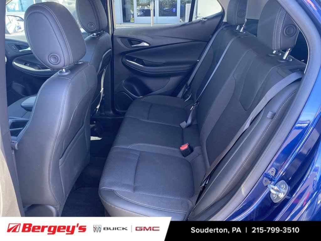 Used 2023 Buick Encore GX Preferred w/ Cold Weather Comfort Package AWD/4WD image 29