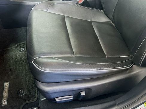 Used 2014 Toyota Corolla LE Premium image 23