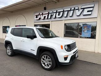 Used 2023 Jeep Renegade Latitude AWD/4WD video 1