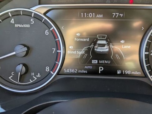 Used 2023 Nissan Rogue S image 18