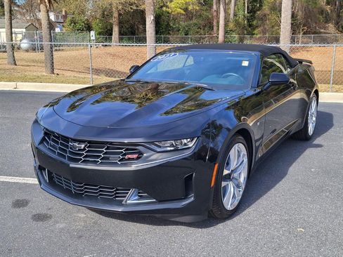 Used 2023 Chevrolet Camaro LT w/ RS Package image 6