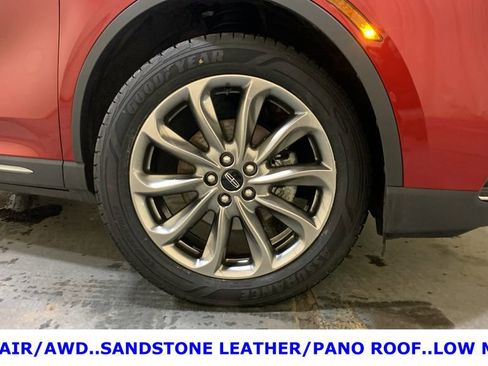 Used 2020 Lincoln Corsair AWD w/ Premium Package image 9