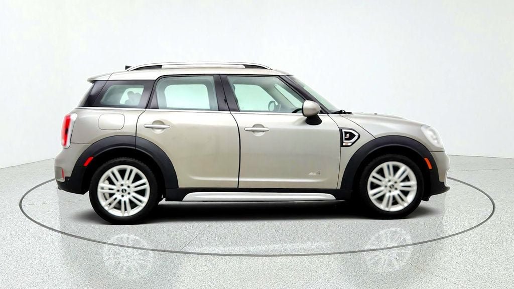 Used 2017 MINI Cooper Countryman S AWD/4WD image 4