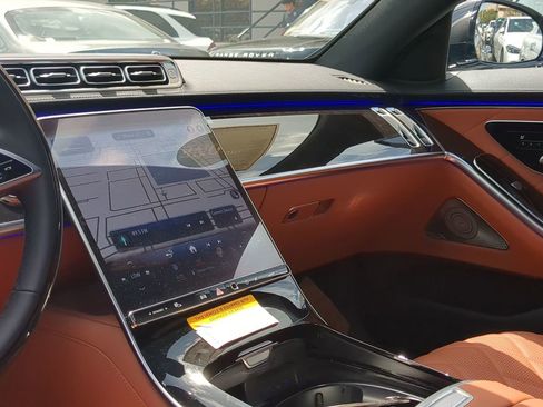 New 2025 Mercedes-Benz S 580 S 580 image 4