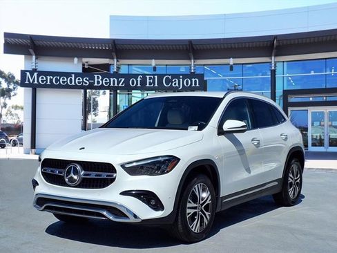 Used 2025 Mercedes-Benz GLA 250 4MATIC image 1