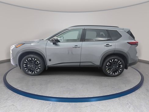 New 2026 Nissan Rogue SV FWD image 8