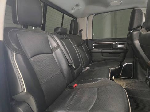 Used 2023 RAM 2500 Laramie AWD/4WD image 15