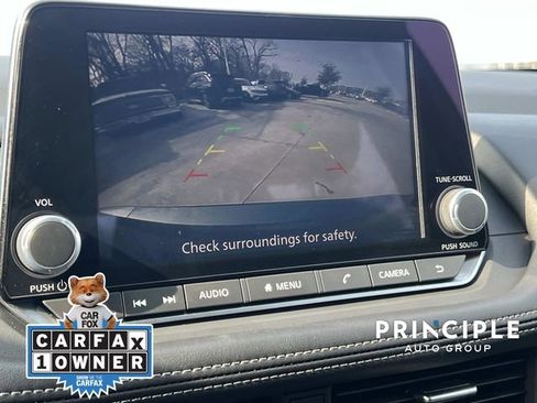 Used 2024 Nissan Rogue SV image 24