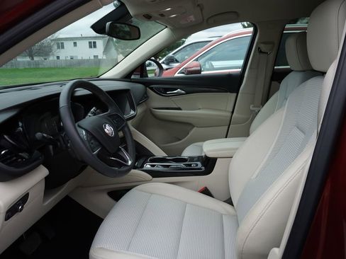 Used 2022 Buick Envision Preferred image 2